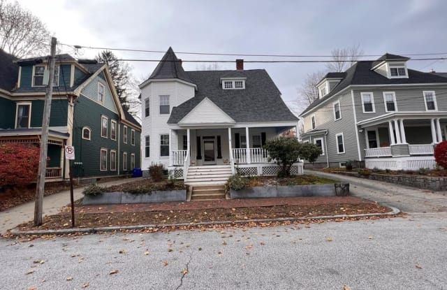 14 Everett Street - 14 Everett Street, Manchester, NH 03104