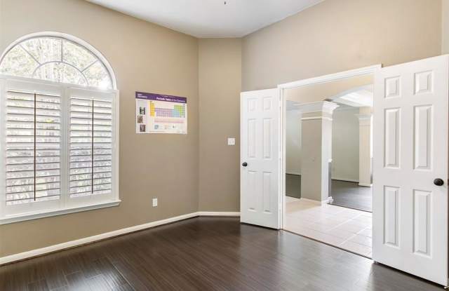 17215 Little Pinto Court Gallery 4