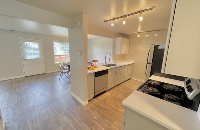 Townhomes at Mountain View Gallery 2