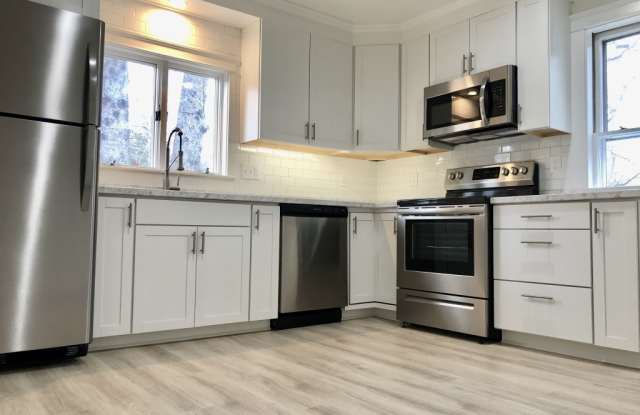92 Court Street - 92 Court Street, Exeter, NH 03833