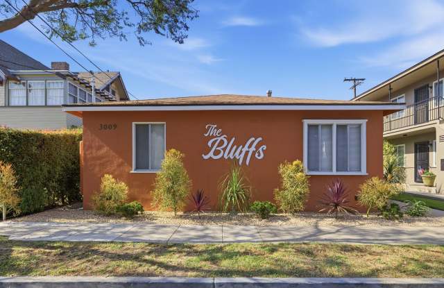 The Bluffs Gallery 3