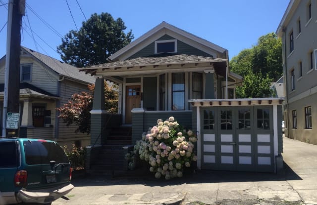 642 SW Grant St. - 642 SW Grant St, Portland, OR 97201