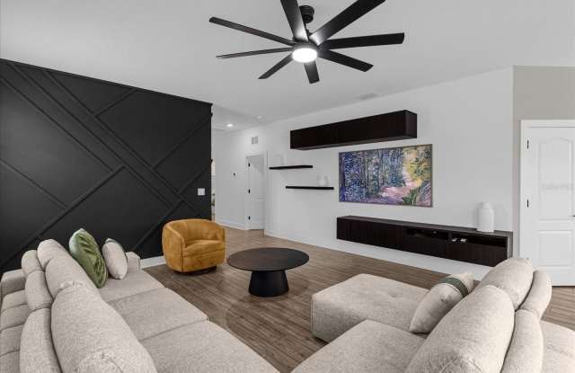 7962 RUMNEY Lane Gallery 3