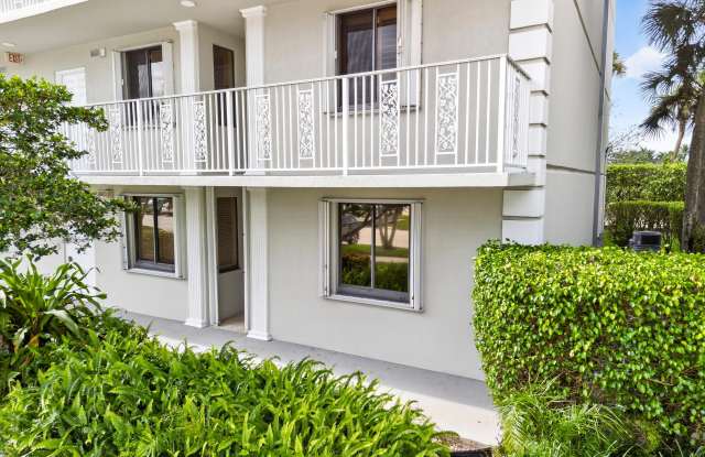 2811 Village Boulevard photos photos