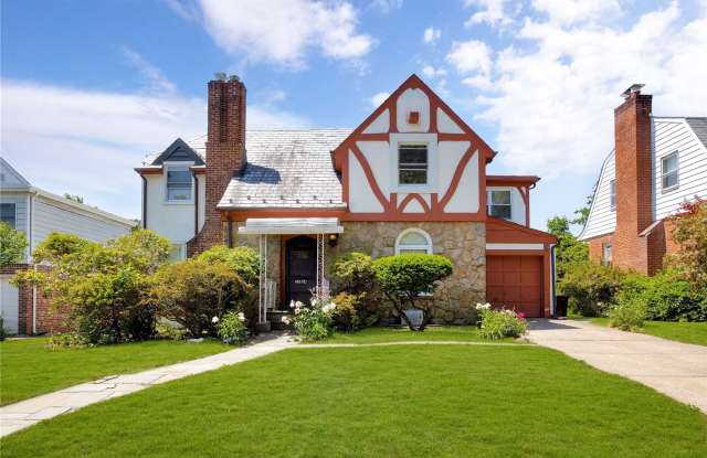 221-24 Hartland Avenue - 221-24 Hartland Avenue, Queens, NY 11427