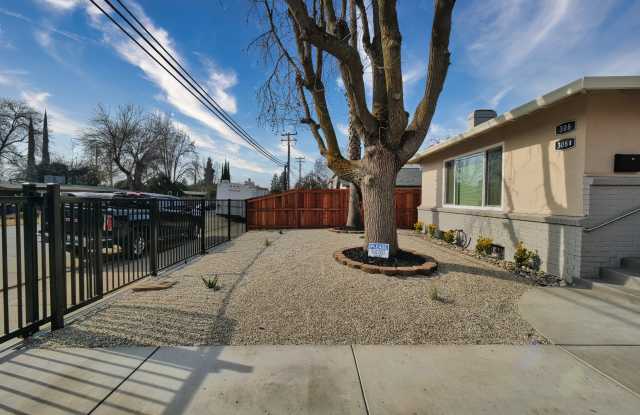 308 6th St photos photos