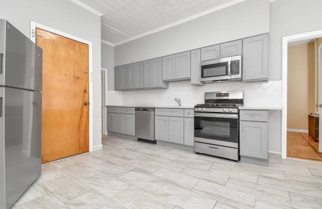 2307 NEW YORK AVE photos photos