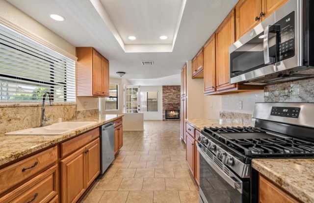 15056 Heather Ln - 15056 Heather Lane, Lake Elsinore, CA 92530