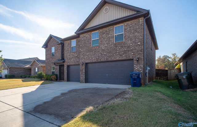 276 Fenrose Drive Gallery 3