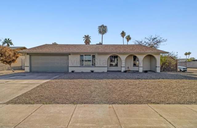 2331 E Manhatton Dr photos photos