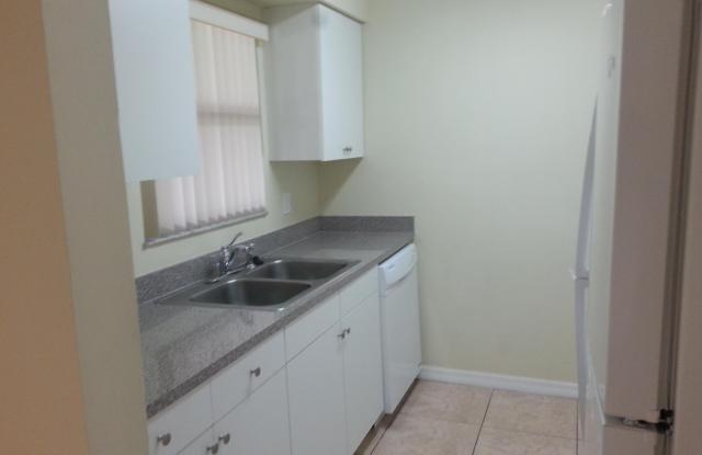 3203 Poolside Drive Gallery 3
