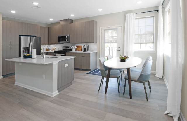 The Villas at Glenwood Gallery 2