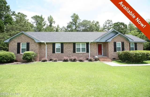 4032 Northwest Road NE - 4032 Northwest Road Northeast, Northwest, NC 28451