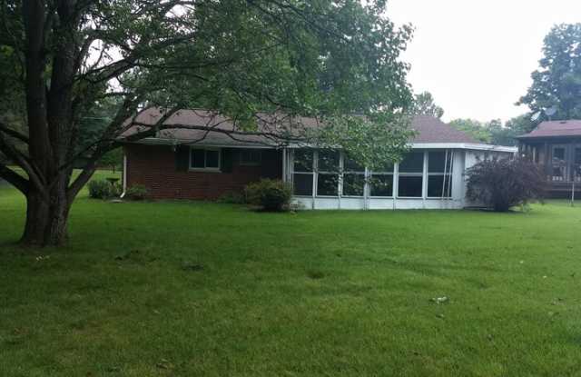 9284 Burgess Drive Gallery 4