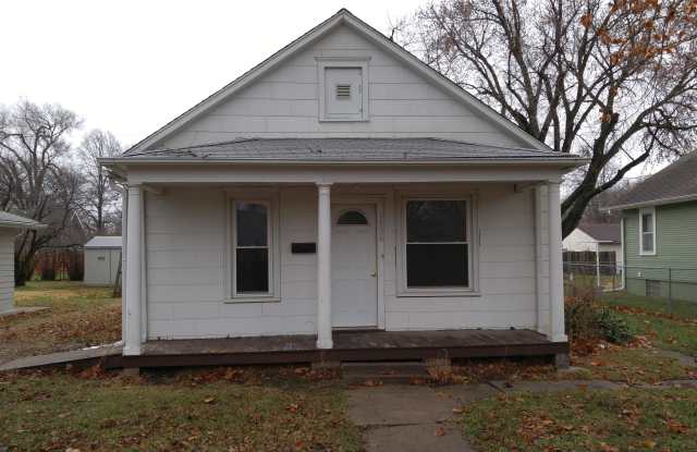 1736 N Irving St photos photos