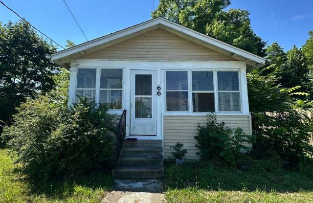 Two Bedroom One Bathroom Available in Battle Creek photos photos