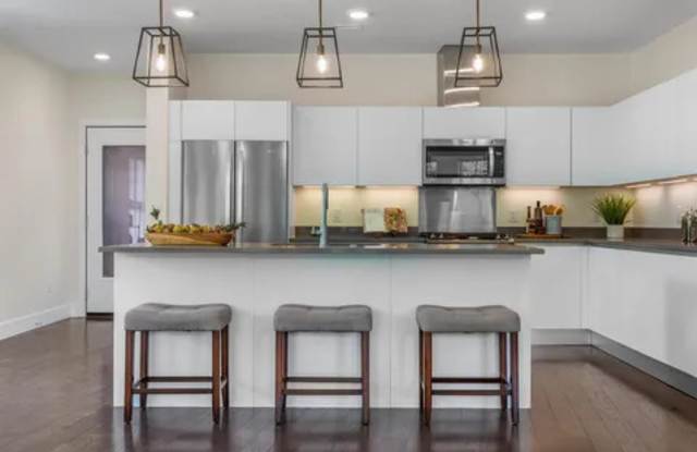 218 West Kingsley Street photos photos