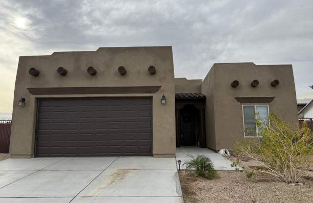 Spool home corner lot in the Foothills - 12689 East 48th Drive, Fortuna Foothills, AZ 85367