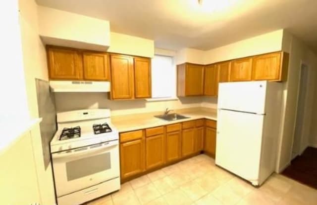 612 Washington Ave - 612 Washington Avenue, Belleville, NJ 07109