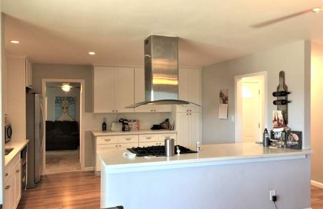 254 Cedaridge Drive Gallery 4