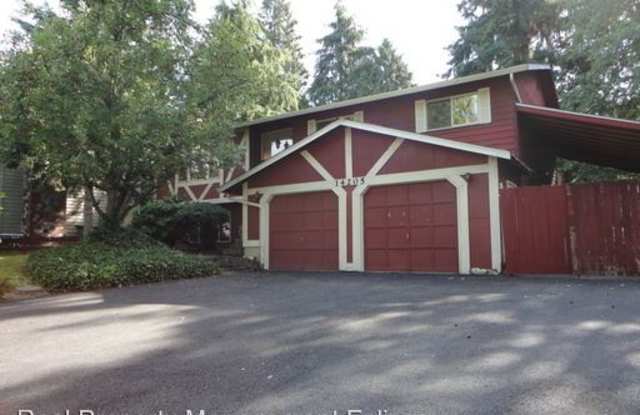 14205 Silver Firs Drive Gallery 2