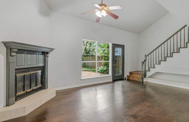 1881 Stonegate Ct Gallery 3