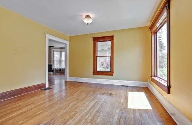 130 Sunnyside Place Gallery 4