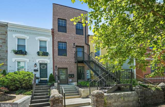 1371 FLORIDA AVENUE NE photos photos