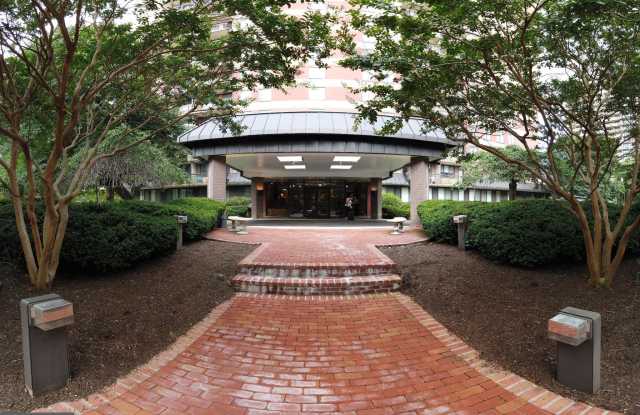 801 PITT STREET NORTH 709 - 801 N Pitt St, Alexandria, VA 22314