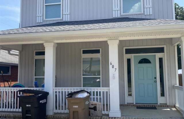 607 W Belmont St photos photos 607 W Belmont St photos photos