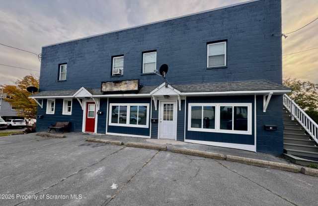 728 Justus Boulevard Gallery 1