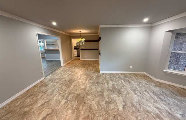 Beautiful 3 Bedroom 2 Bathroom Now Available! Gallery 3