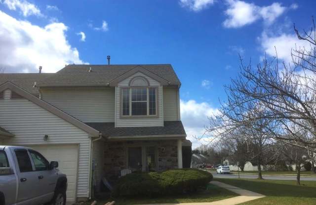 2 FOX MEADOW photos photos