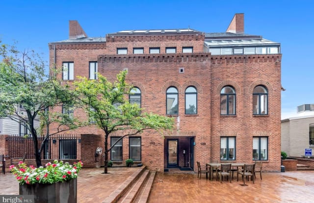 1228 31ST ST NW #5 - 1228 31st Street Northwest, Washington, DC 20007