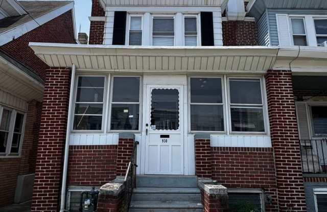 930 McDowell Ave photos photos