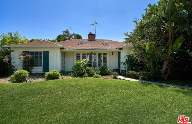 2250 GUTHRIE Drive - 2250 Guthrie Drive, Los Angeles, CA 90034