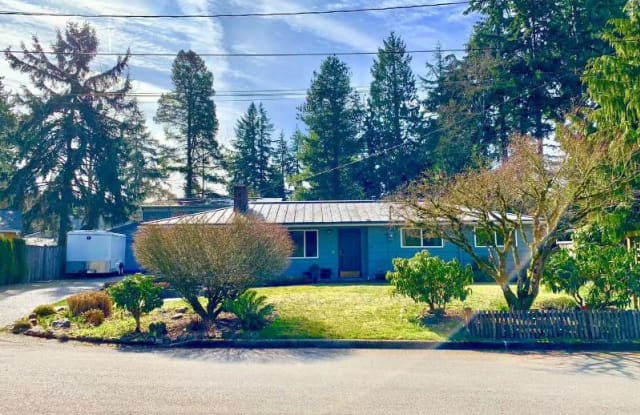 15121 SE 41st Pl - 15121 Southeast 41st Place, Bellevue, WA 98006