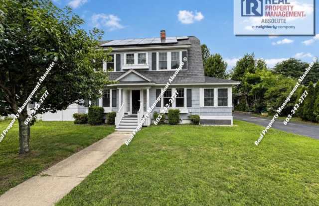 Charming 3-Bedroom Single-Family Home for Rent – Great Location in Nashua, NH photos photos