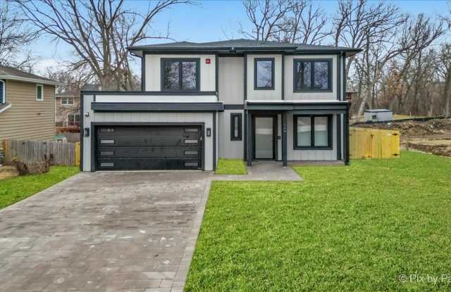 148 Oak Street photos photos