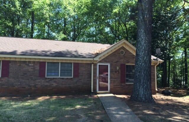 161 Scarlet Way - 161 Scarlet Way, Lawrenceville, GA 30046