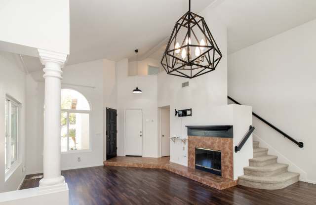Updated Rancho Del Oro 3 bedroom 2 bath home photos photos