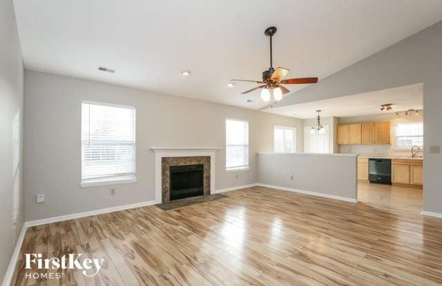 429 E Pine Ridge Dr Gallery 3