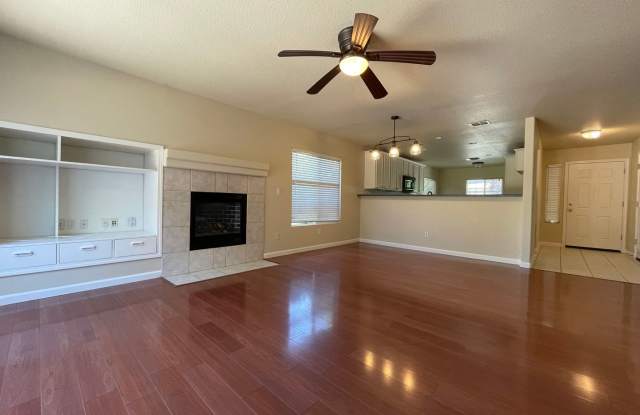 Charming 3-Bedroom Home in Folsom Gallery 3