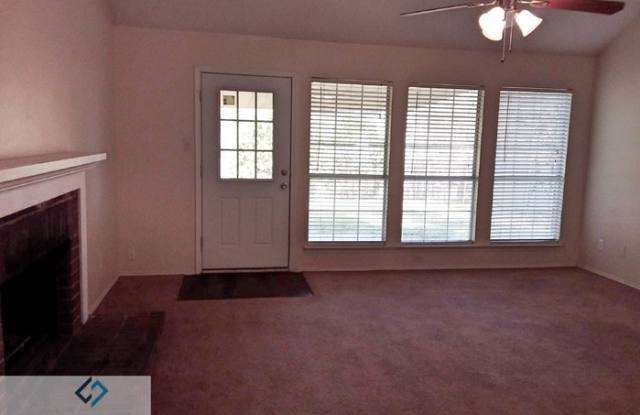 1605 Caplin Drive Gallery 2