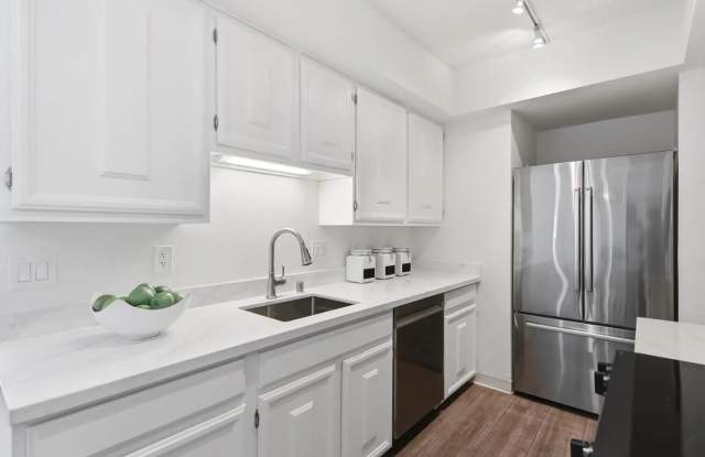 1510 Cherry St Apt 5 Gallery 3