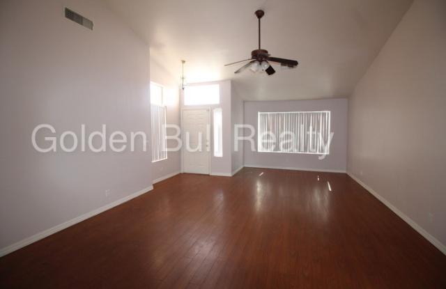 2326 East San Tan Drive Gallery 4