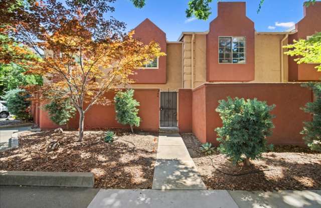 966 Q St photos photos