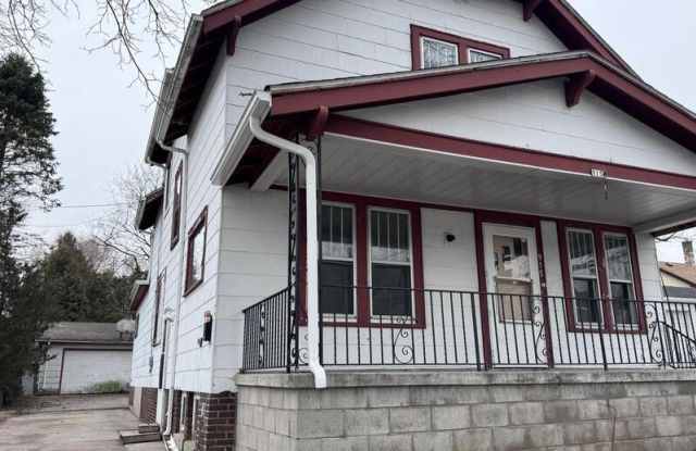915 Columbus Street - Lower photos photos