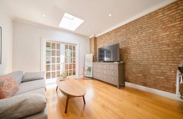 321 East 78th Street photos photos
