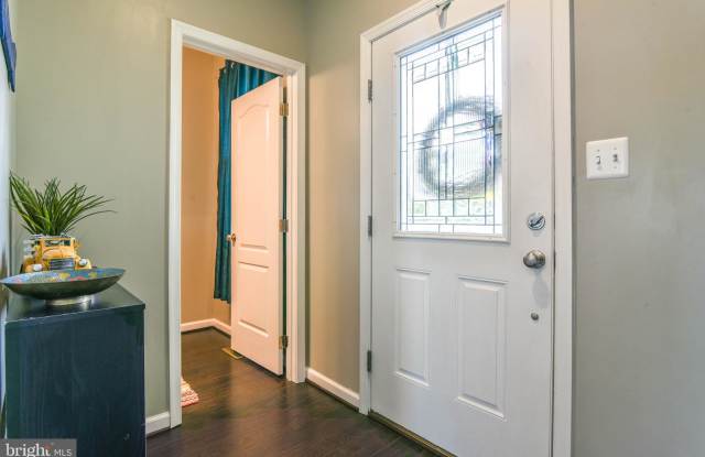 7715 OVERHILL ROAD Gallery 4